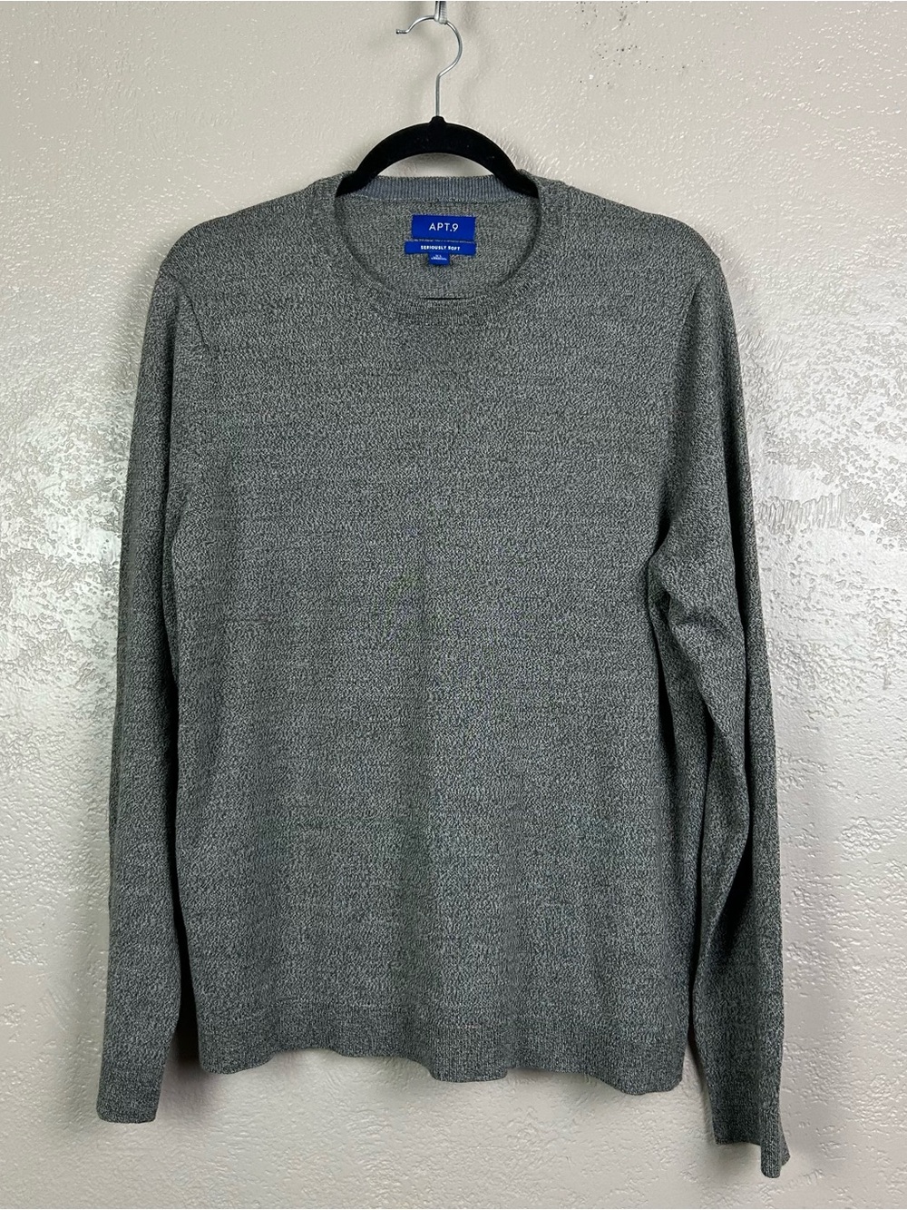 5 for$30 Apt. 9 Men's Heathered Gray Crewneck Knit Sweater 30% merino wool